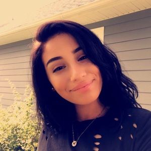 Meet your Posher, Miriam